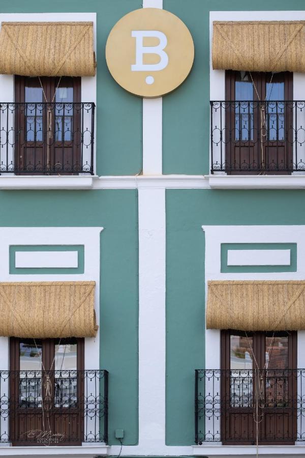 Barbarossa Suites Plaza De Espana Merida Exterior photo